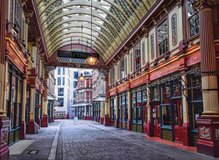 Victorian Mystery Fiction: The Best of the Era
