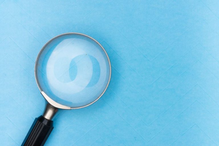 The Art of the Amateur Sleuth: Why Amateur Sleuths Make the Best Detectives