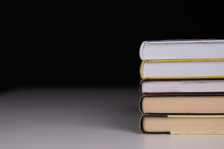 Crime Mystery vs Thriller: What Is the Difference?