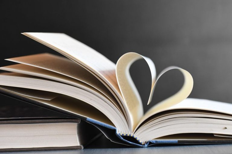 Modern Twist Mystery Books: How Classic Tropes Get Rewritten