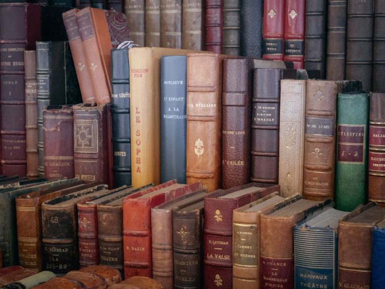 Classic Mystery Novels: Why They Still Capture Our Hearts